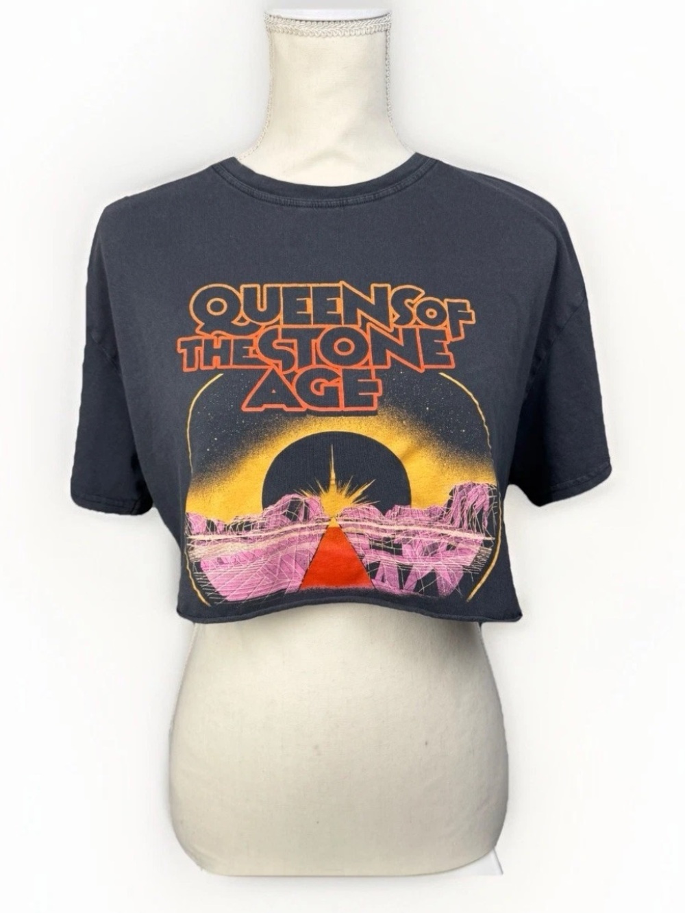Queens Of The Stone Age Y2K Crop Top T-Shirt Smokey Fade Women's Bershka S